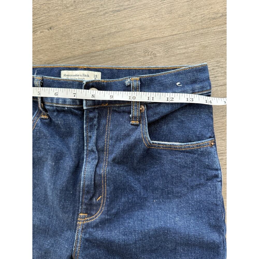 Abercrombie & Fitch 90's Slim Straight Ultra High Rise Size 6, 28 Dark Wash - Picture 3 of 6